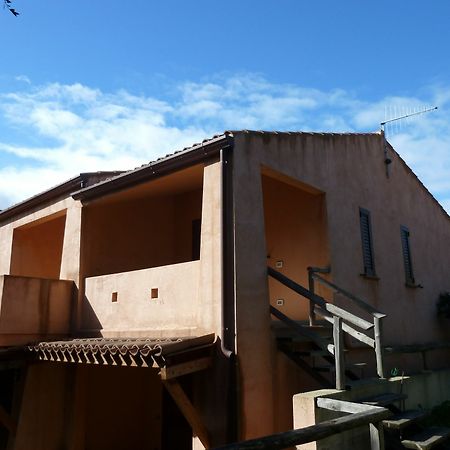Le Residenze Di San Teodoro Apartment Сан Теодоро Екстериор снимка
